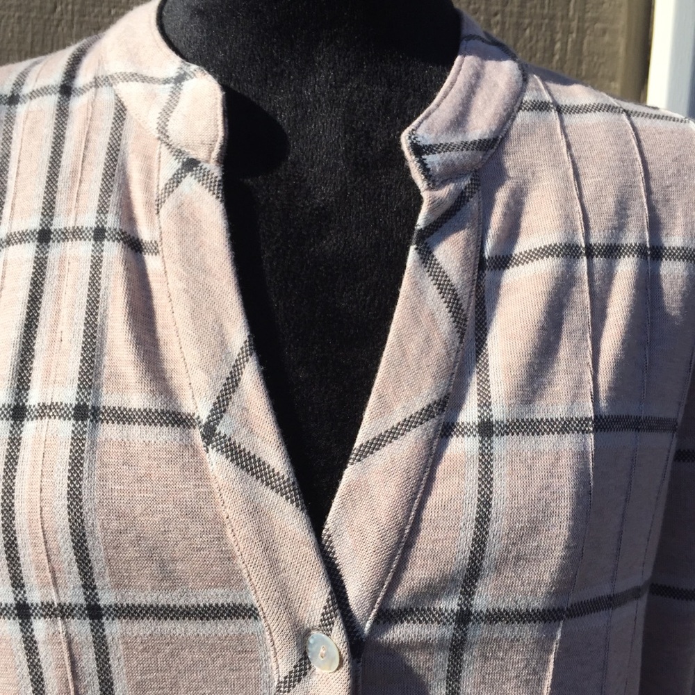 Soft Surroundings Soft Pink Calais Check Button Up Long Sleeve Top - Picture 4 of 9